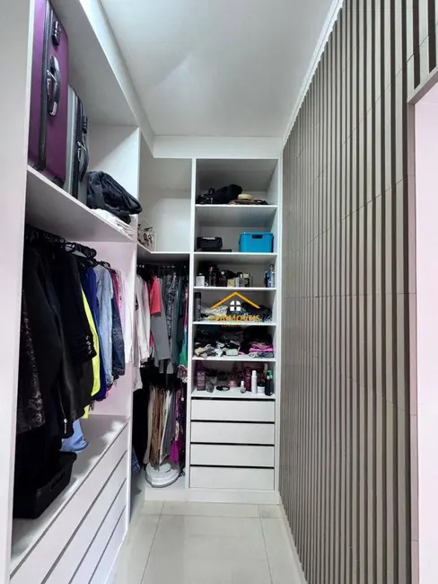 Foto 9 de Casa de Condomínio com 3 quartos à venda, 300m2 em Estância Hípica, Nova Odessa - SP