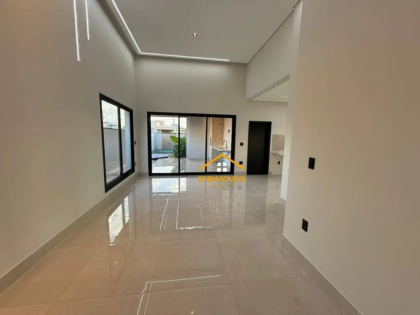 Foto 3 de Casa de Condomínio com 3 quartos à venda, 300m2 em Nova Odessa - SP