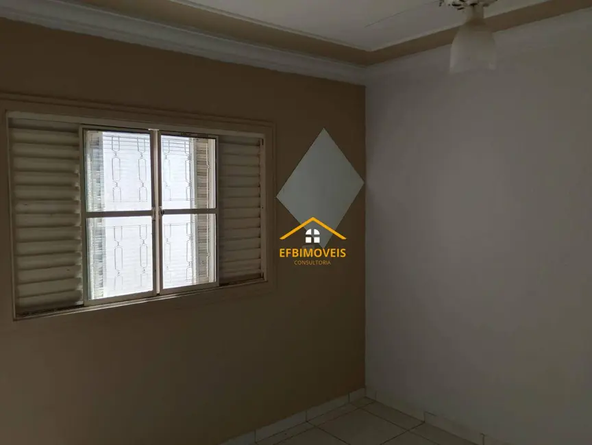 Foto 9 de Casa com 2 quartos à venda, 160m2 em Jardim Capuava, Nova Odessa - SP