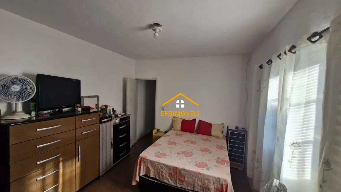 Foto 2 de Casa com 2 quartos à venda, 150m2 em Parque Residencial Klavin, Nova Odessa - SP