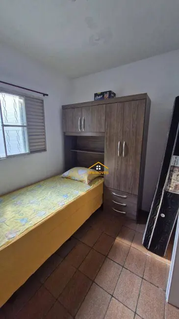 Foto 5 de Casa com 2 quartos à venda, 150m2 em Parque Residencial Klavin, Nova Odessa - SP