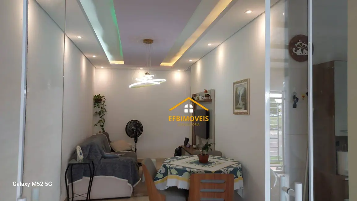 Foto 1 de Casa com 2 quartos à venda, 175m2 em Jardim Capuava, Nova Odessa - SP