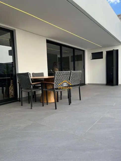 Foto 2 de Casa de Condomínio com 3 quartos à venda, 451m2 em Jardim Pau Brasil, Americana - SP