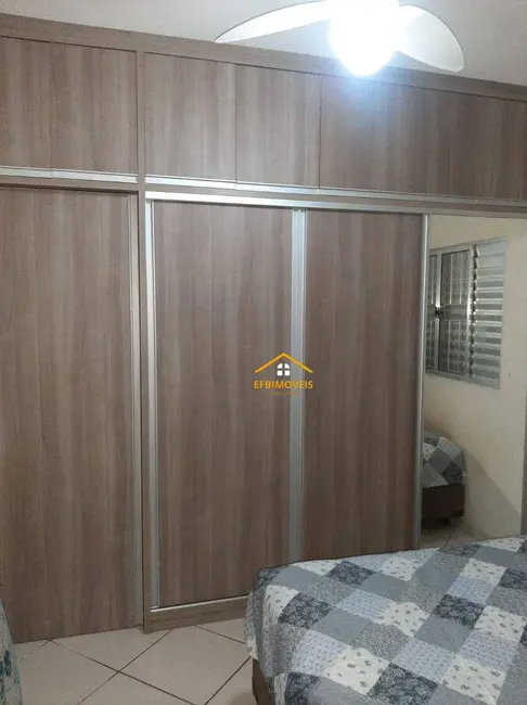 Foto 3 de Casa com 2 quartos à venda, 150m2 em Parque Residencial Francisco Lopes Iglesia, Nova Odessa - SP