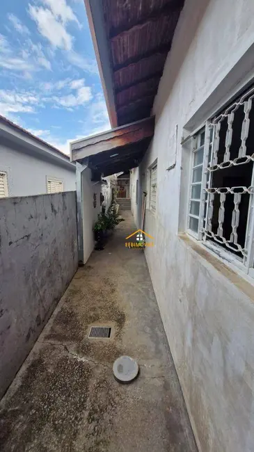 Foto 3 de Casa com 3 quartos à venda, 150m2 em Jardim Santa Rosa, Nova Odessa - SP