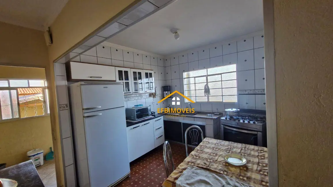 Foto 6 de Casa com 3 quartos à venda, 150m2 em Jardim Planalto, Nova Odessa - SP