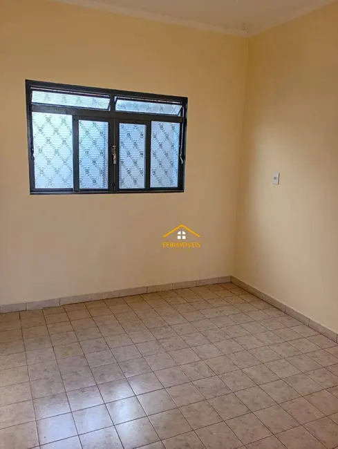 Foto 3 de Casa com 3 quartos à venda e para alugar, 312m2 em Jardim Santa Rosa, Nova Odessa - SP