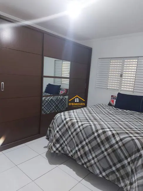 Sobrado com 2 quartos à venda, 137m2 em Jardim Marajoara, Nova Odessa - SP - imagem 9 Foto 9 de Sobrado com 2 quartos à venda, 137m2 em Jardim Marajoara, Nova Odessa - SP