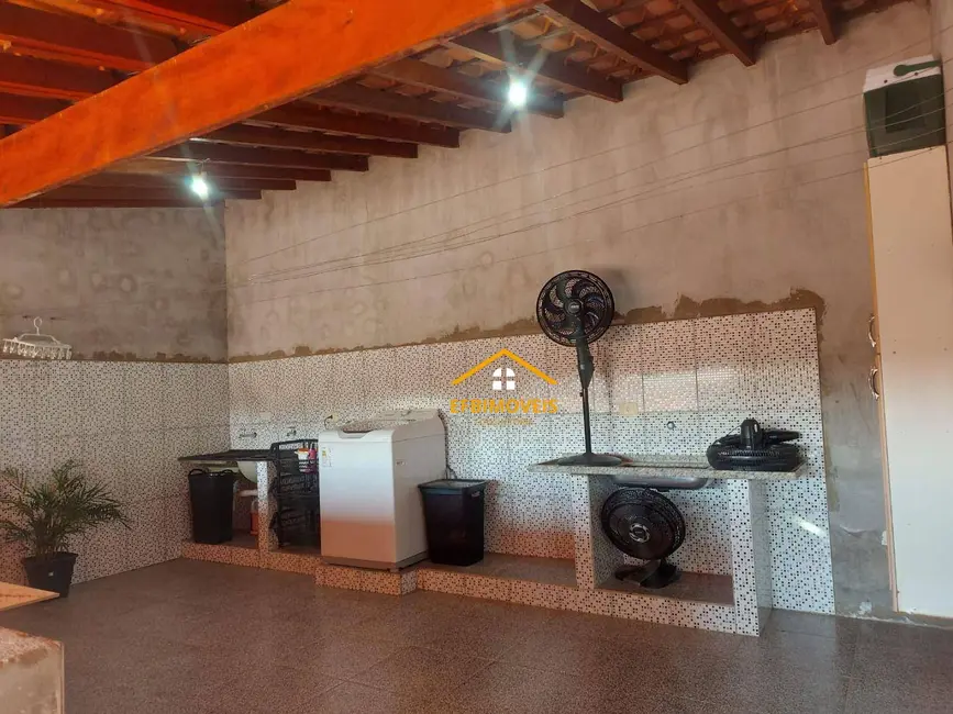 Sobrado com 2 quartos à venda, 137m2 em Jardim Marajoara, Nova Odessa - SP - imagem 3 Foto 3 de Sobrado com 2 quartos à venda, 137m2 em Jardim Marajoara, Nova Odessa - SP