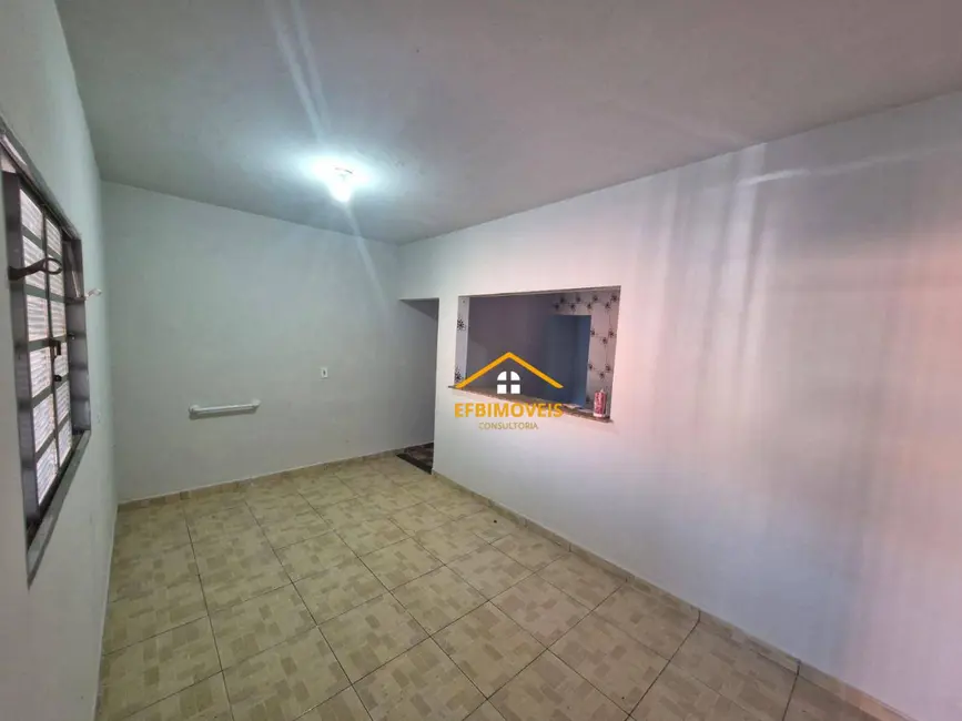 Foto 1 de Casa com 4 quartos à venda, 200m2 em Jardim da Alvorada, Nova Odessa - SP