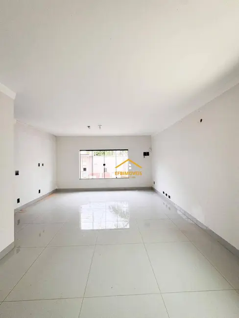 Foto 7 de Casa com 2 quartos à venda, 300m2 em Parque Residencial Klavin, Nova Odessa - SP