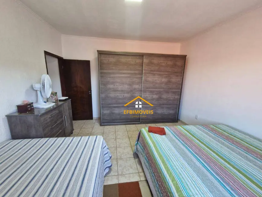 Foto 9 de Sobrado com 2 quartos à venda, 150m2 em Parque Residencial Klavin, Nova Odessa - SP