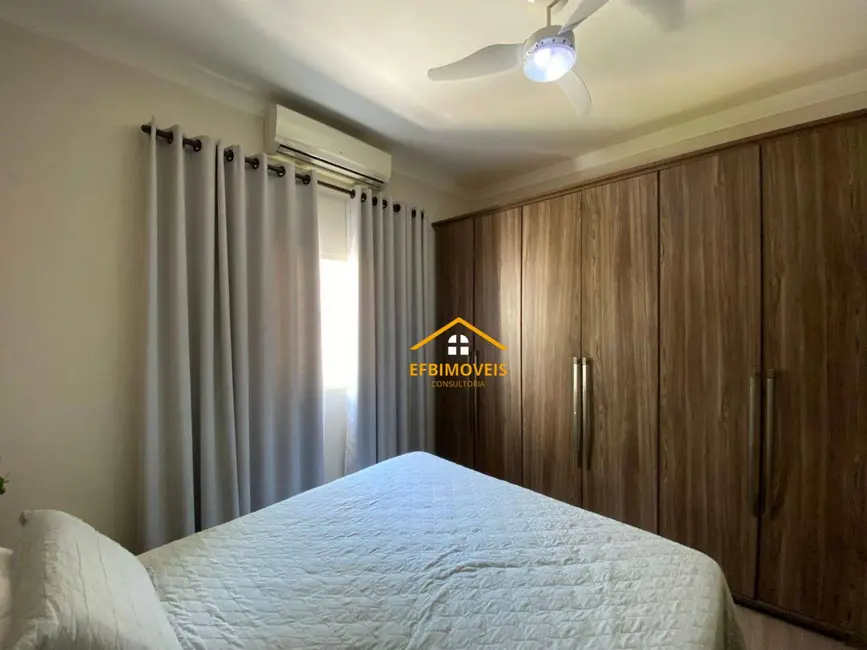 Foto 5 de Casa com 2 quartos à venda, 150m2 em Residencial Vale das Nogueiras, Americana - SP