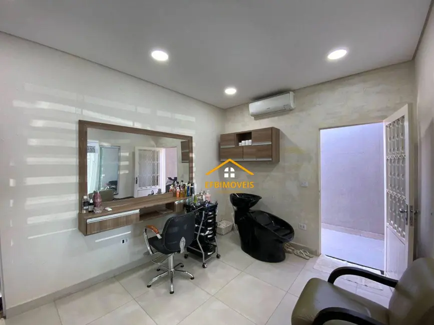 Foto 9 de Casa com 2 quartos à venda, 150m2 em Residencial Vale das Nogueiras, Americana - SP