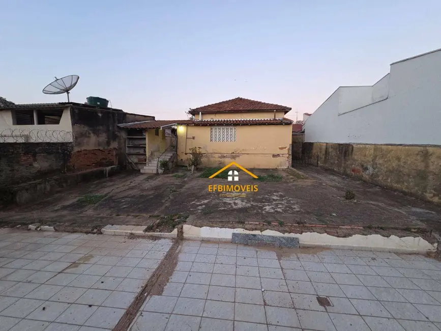 Casa com 3 quartos à venda, 480m2 em Chácara Machadinho I, Americana - SP - imagem 2 Foto 2 de Casa com 3 quartos à venda, 480m2 em Chácara Machadinho I, Americana - SP