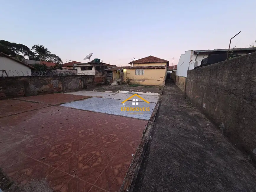 Casa com 3 quartos à venda, 480m2 em Chácara Machadinho I, Americana - SP - imagem 4 Foto 4 de Casa com 3 quartos à venda, 480m2 em Chácara Machadinho I, Americana - SP