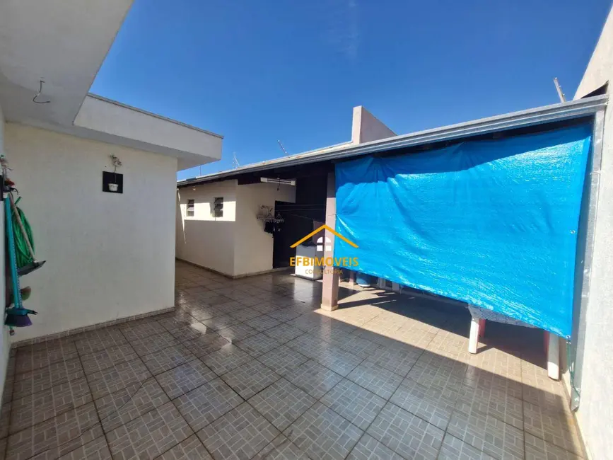 Casa com 3 quartos à venda, 270m2 em Vila Santana, Sumare - SP - imagem 6 Foto 6 de Casa com 3 quartos à venda, 270m2 em Vila Santana, Sumare - SP