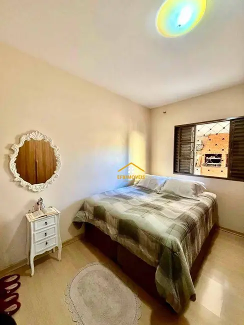 Casa com 2 quartos à venda, 160m2 em Jardim da Alvorada, Nova Odessa - SP - imagem 6 Foto 6 de Casa com 2 quartos à venda, 160m2 em Jardim da Alvorada, Nova Odessa - SP