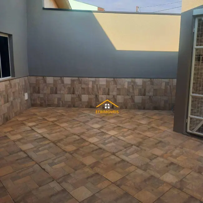 Foto 1 de Casa com 2 quartos à venda, 210m2 em Parque Novo Mundo, Americana - SP