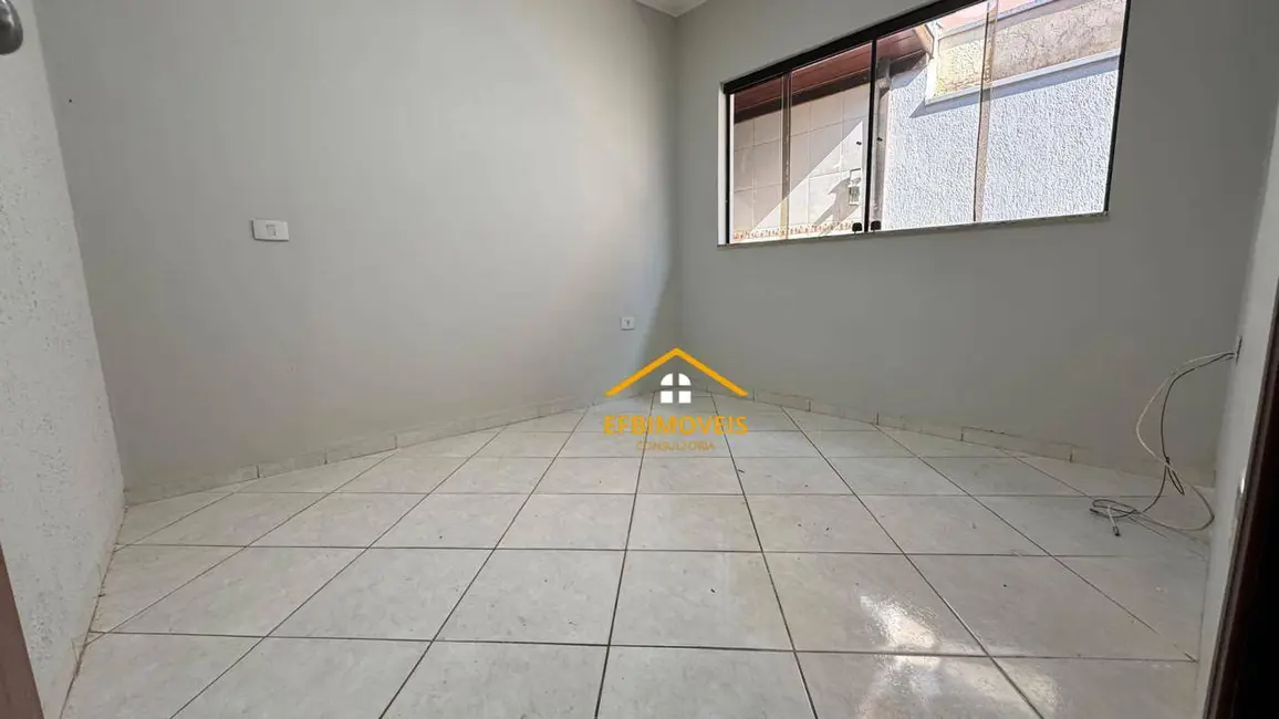 Foto 9 de Casa com 3 quartos à venda, 150m2 em Parque Residencial Klavin, Nova Odessa - SP