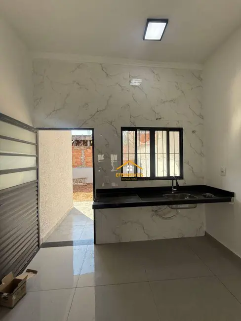 Foto 9 de Casa com 2 quartos à venda, 200m2 em Hortolandia - SP