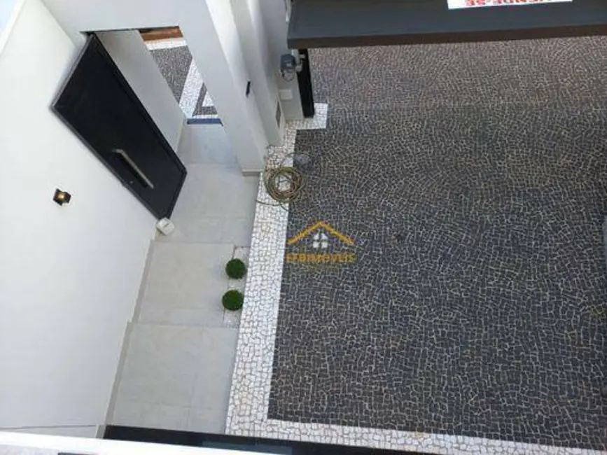 Sobrado com 3 quartos à venda, 196m2 em Jardim Amélia, Americana - SP - imagem 9 Foto 9 de Sobrado com 3 quartos à venda, 196m2 em Jardim Amélia, Americana - SP