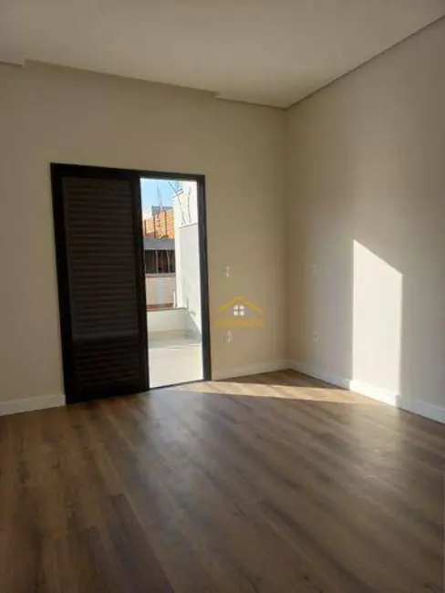 Sobrado com 3 quartos à venda, 196m2 em Jardim Amélia, Americana - SP - imagem 6 Foto 6 de Sobrado com 3 quartos à venda, 196m2 em Jardim Amélia, Americana - SP