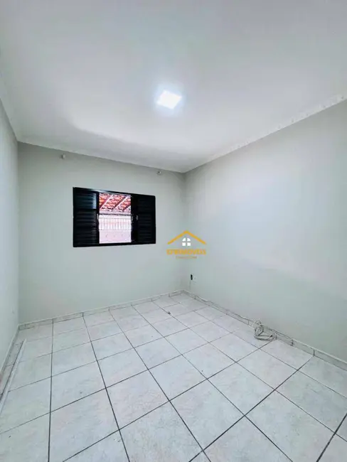 Foto 3 de Casa com 2 quartos à venda, 160m2 em Jardim Santa Rita I, Nova Odessa - SP
