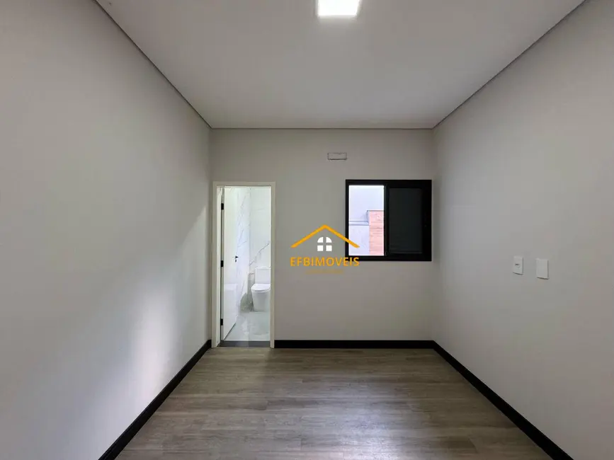 Foto 5 de Casa com 2 quartos à venda, 200m2 em Nova Odessa - SP