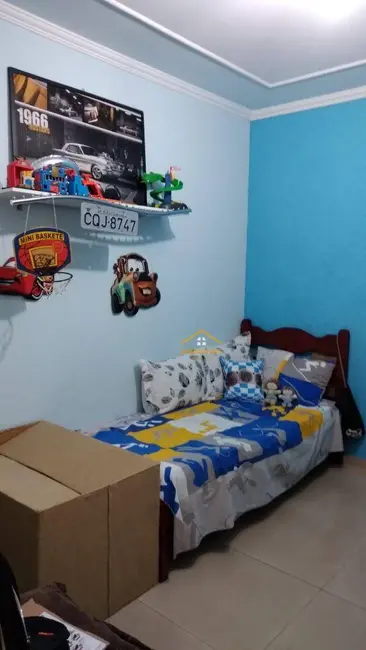 Sobrado com 4 quartos à venda, 180m2 em Jardim Santa Rosa, Nova Odessa - SP - imagem 7 Foto 7 de Sobrado com 4 quartos à venda, 180m2 em Jardim Santa Rosa, Nova Odessa - SP