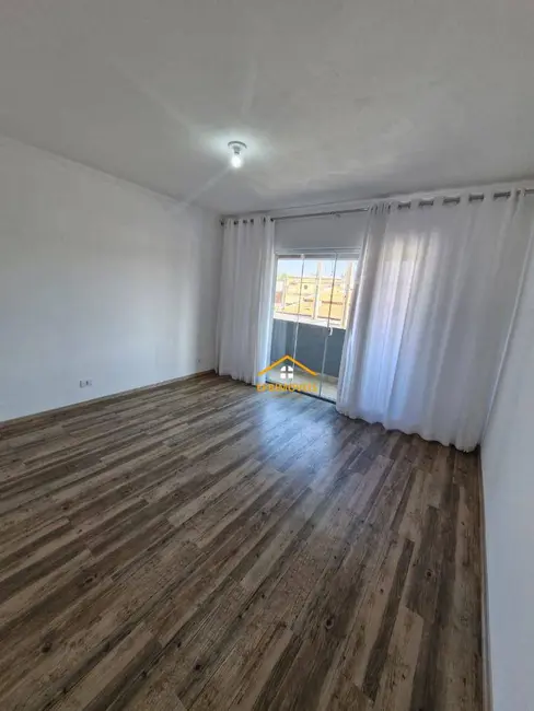 Sobrado com 5 quartos à venda, 200m2 em Jardim Altos do Klavin, Nova Odessa - SP - imagem 8 Foto 8 de Sobrado com 5 quartos à venda, 200m2 em Jardim Altos do Klavin, Nova Odessa - SP