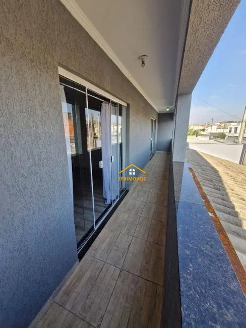Sobrado com 5 quartos à venda, 200m2 em Jardim Altos do Klavin, Nova Odessa - SP - imagem 2 Foto 2 de Sobrado com 5 quartos à venda, 200m2 em Jardim Altos do Klavin, Nova Odessa - SP