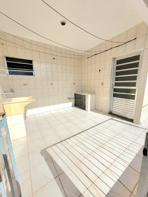 Foto 2 de Casa com 1 quarto para alugar, 25m2 em Jardim São Pedro, São Paulo - SP