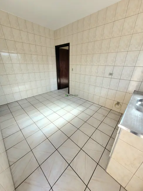 Foto 4 de Casa com 1 quarto para alugar, 25m2 em Jardim São Pedro, São Paulo - SP