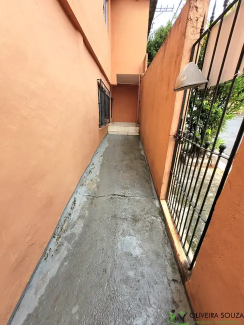 Casa com 2 quartos para alugar, 50m2 em Parada XV de Novembro, São Paulo - SP - imagem 2 Foto 2 de Casa com 2 quartos para alugar, 50m2 em Parada XV de Novembro, São Paulo - SP