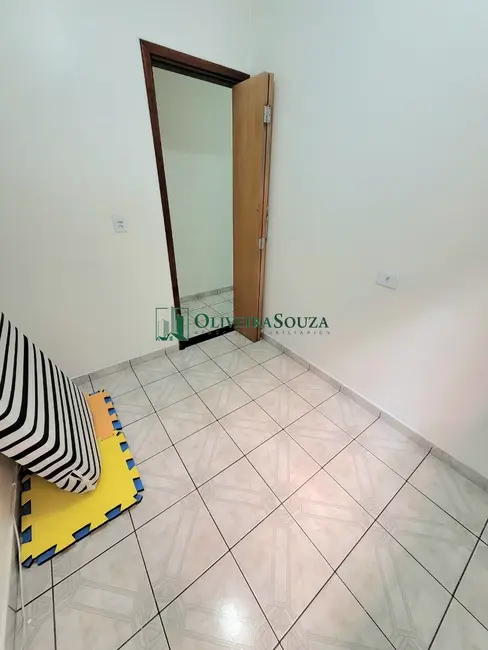 Foto 7 de Casa com 3 quartos para alugar, 70m2 em Vila Santa Teresinha, São Paulo - SP