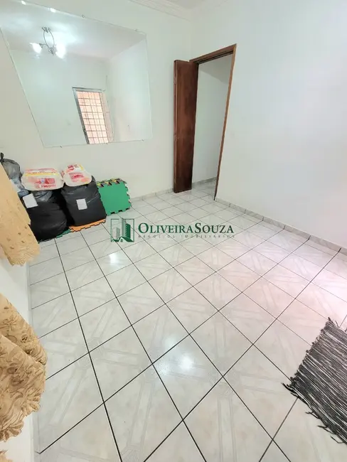 Foto 4 de Casa com 3 quartos para alugar, 70m2 em Vila Santa Teresinha, São Paulo - SP