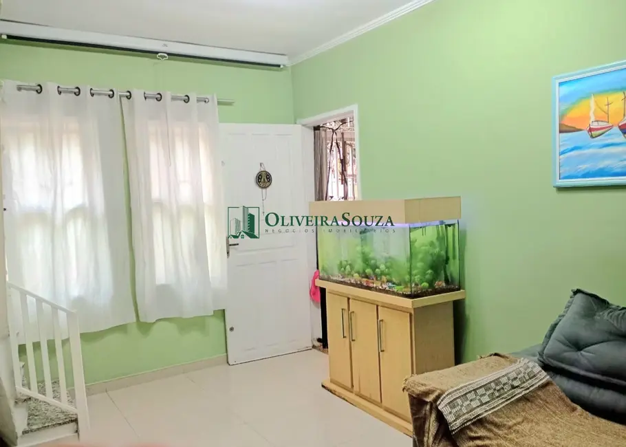 Casa com 2 quartos à venda, 74m2 em Itaquera, São Paulo - SP - imagem 3 Foto 3 de Casa com 2 quartos à venda, 74m2 em Itaquera, São Paulo - SP