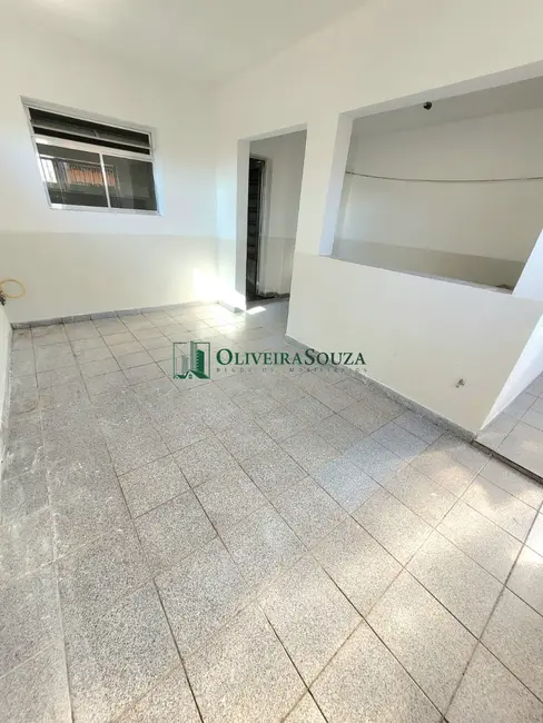 Foto 2 de Casa com 2 quartos para alugar, 80m2 em Itaquera, São Paulo - SP