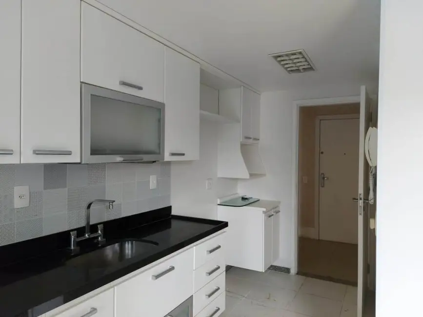 Foto 8 de Apartamento com 2 quartos à venda, 104m2 em Barra da Tijuca, Rio De Janeiro - RJ