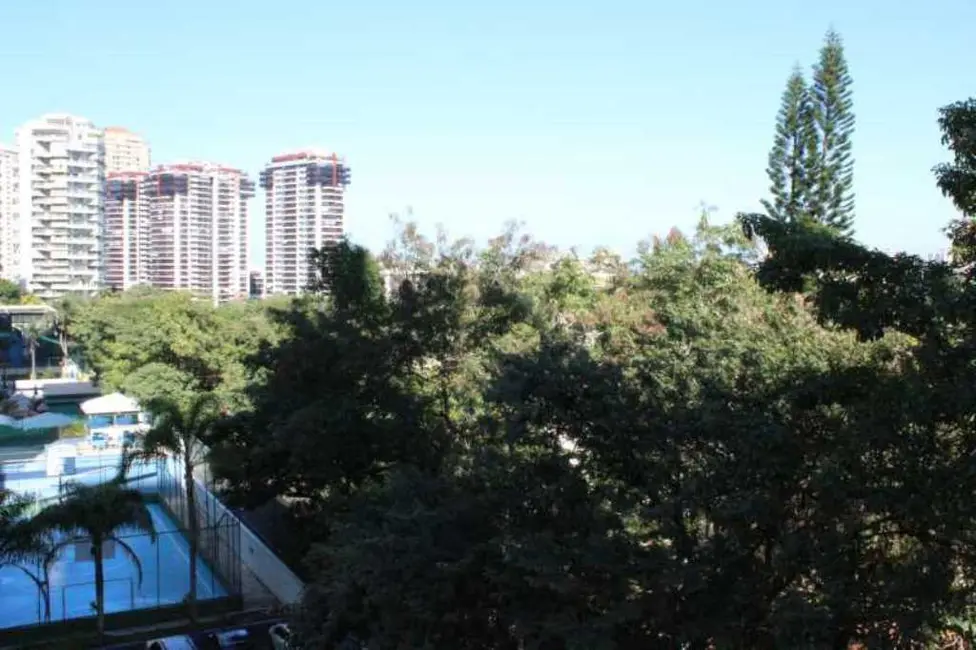 Apartamento com 3 quartos à venda, 110m2 em Barra da Tijuca, Rio De Janeiro - RJ - imagem 2 Foto 2 de Apartamento com 3 quartos à venda, 110m2 em Barra da Tijuca, Rio De Janeiro - RJ