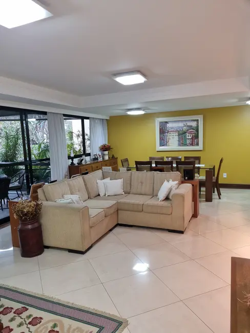 Foto 2 de Apartamento com 3 quartos à venda, 180m2 em Barra da Tijuca, Rio De Janeiro - RJ