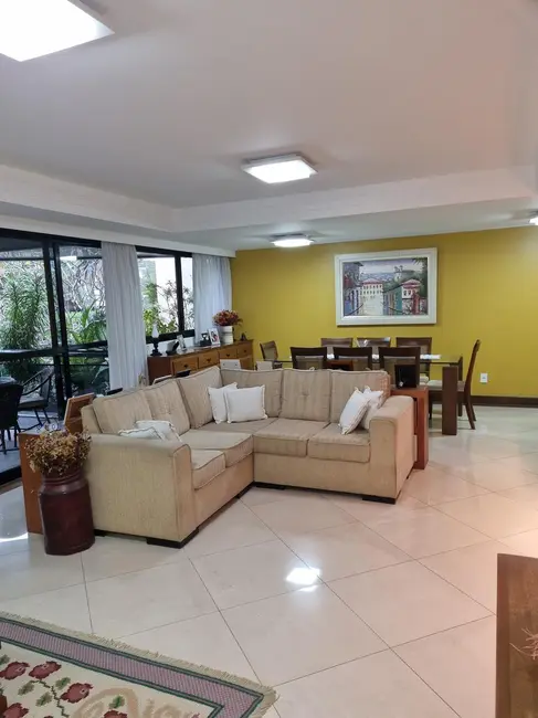 Foto 2 de Apartamento com 3 quartos à venda, 180m2 em Barra da Tijuca, Rio De Janeiro - RJ