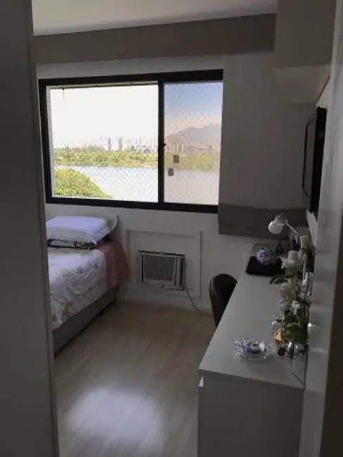 Apartamento com 3 quartos à venda, 110m2 em Barra da Tijuca, Rio De Janeiro - RJ - imagem 8 Foto 8 de Apartamento com 3 quartos à venda, 110m2 em Barra da Tijuca, Rio De Janeiro - RJ