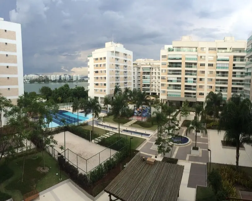 Foto 2 de Apartamento com 4 quartos à venda, 172m2 em Barra da Tijuca, Rio De Janeiro - RJ