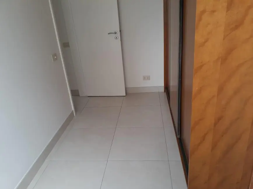 Foto 2 de Apartamento com 2 quartos à venda, 65m2 em Barra da Tijuca, Rio De Janeiro - RJ