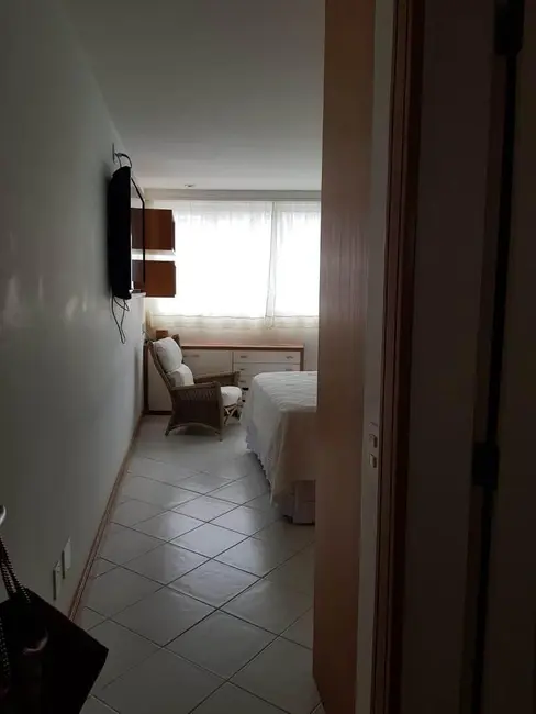 Apartamento com 5 quartos à venda, 333m2 em Barra da Tijuca, Rio De Janeiro - RJ - imagem 8 Foto 8 de Apartamento com 5 quartos à venda, 333m2 em Barra da Tijuca, Rio De Janeiro - RJ