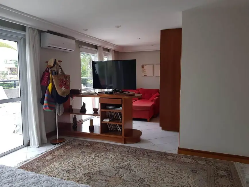 Apartamento com 5 quartos à venda, 333m2 em Barra da Tijuca, Rio De Janeiro - RJ - imagem 6 Foto 6 de Apartamento com 5 quartos à venda, 333m2 em Barra da Tijuca, Rio De Janeiro - RJ