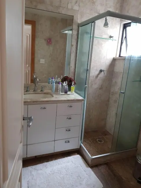 Apartamento com 5 quartos à venda, 333m2 em Barra da Tijuca, Rio De Janeiro - RJ - imagem 9 Foto 9 de Apartamento com 5 quartos à venda, 333m2 em Barra da Tijuca, Rio De Janeiro - RJ