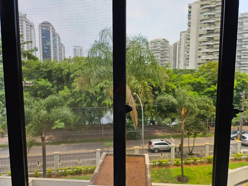 Apartamento com 3 quartos à venda, 120m2 em Barra da Tijuca, Rio De Janeiro - RJ - imagem 3 Foto 3 de Apartamento com 3 quartos à venda, 120m2 em Barra da Tijuca, Rio De Janeiro - RJ